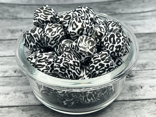 17MM Hexagon Black and White Leopard Print Silicone Bead, Leopard Silicone Bead, Animal Print Silicone Bead, Hexagon Bead, 10 Bead Count